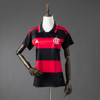 Camisa feminina do Flamengo para a temporada 26/27.