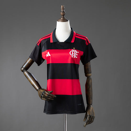 Camisa feminina do Flamengo para a temporada 26/27.