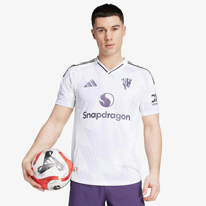Camisa adidas Manchester United 2025/26 II - Jogador